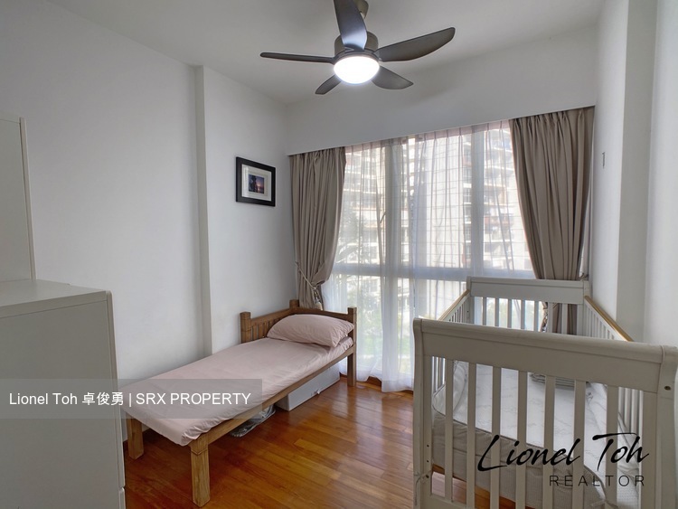 Watercolours (D18), Condominium #225834861